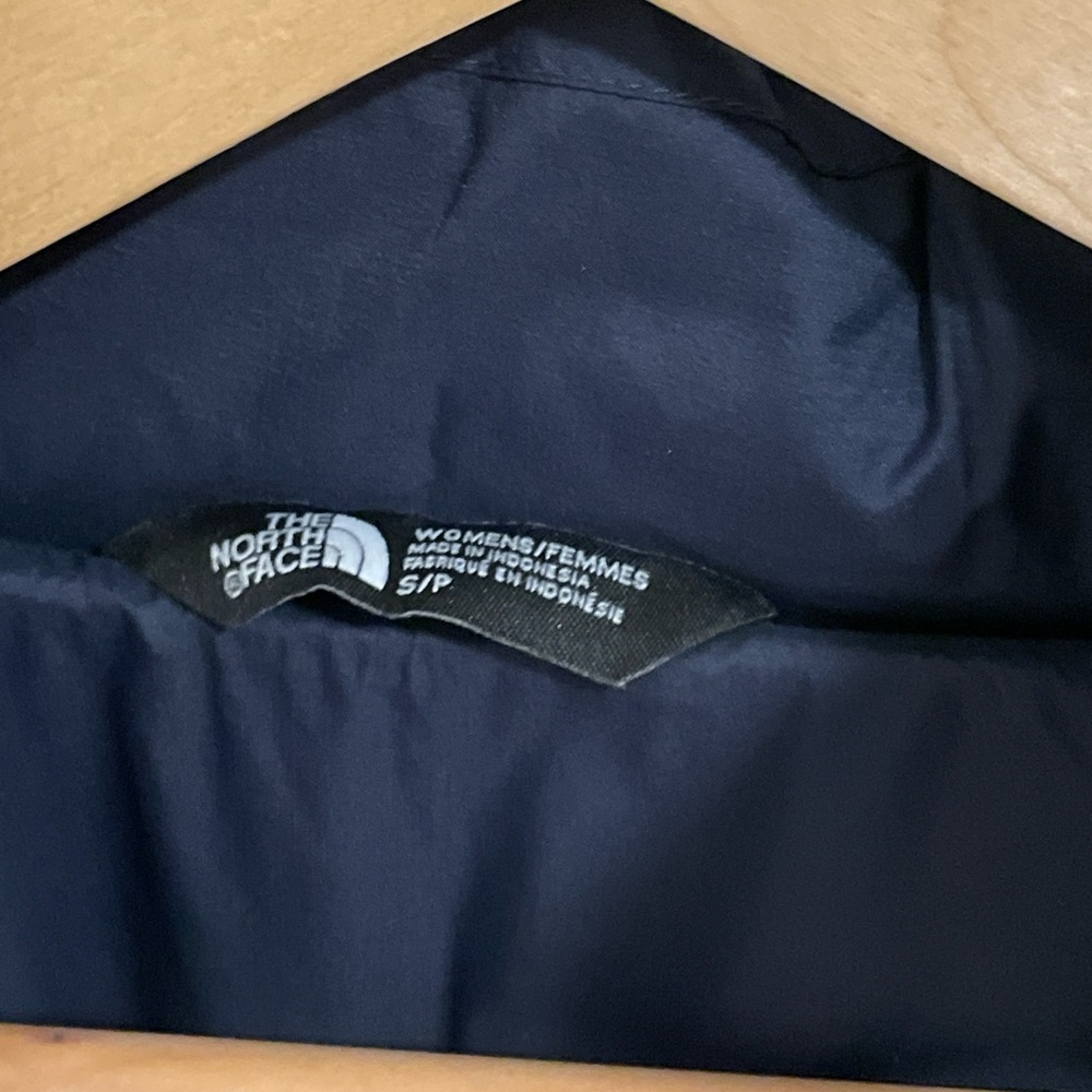 The North Face Navy Outerwear - Picture 3 of 3